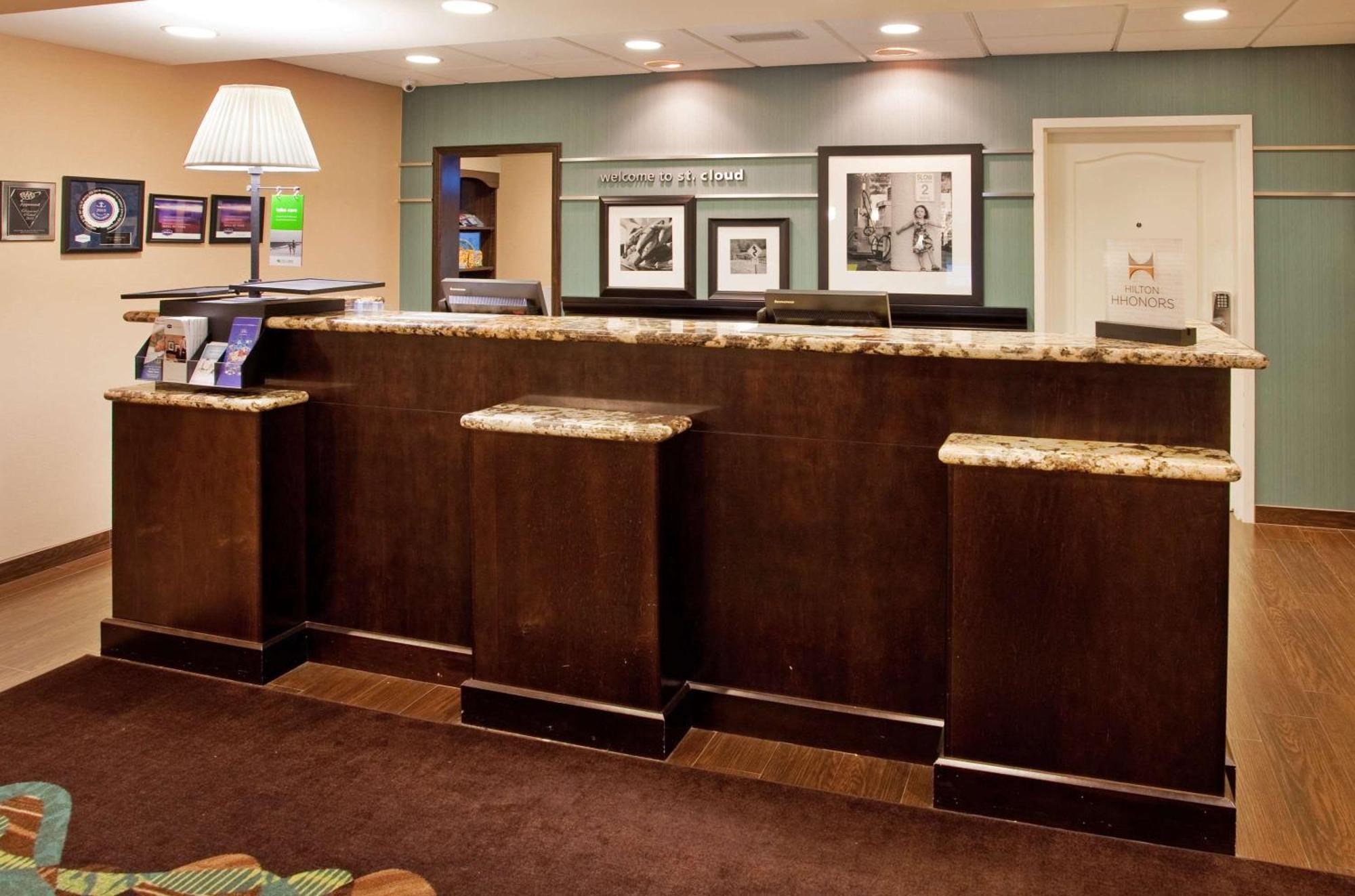 Hampton Inn And Suites St. Cloud Buitenkant foto