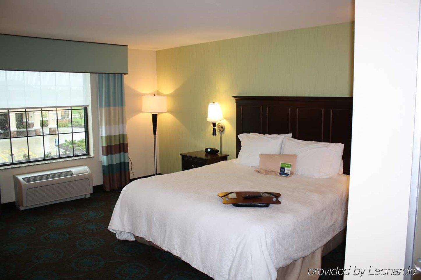 Hampton Inn And Suites St. Cloud Kamer foto